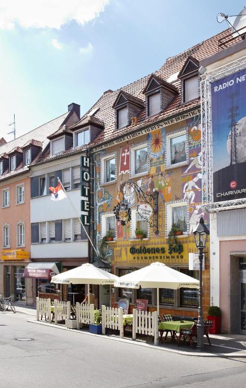 Hotel Goldenes Fass Wurtzbourg Extérieur photo